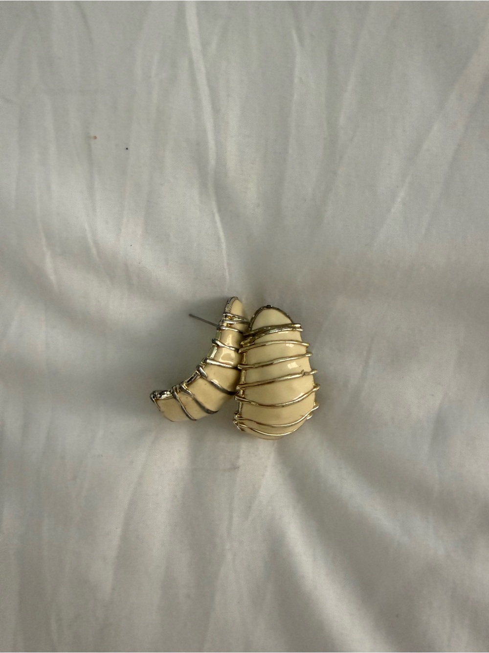 Revolve Cream and Silver Shell Teardrop Earrings